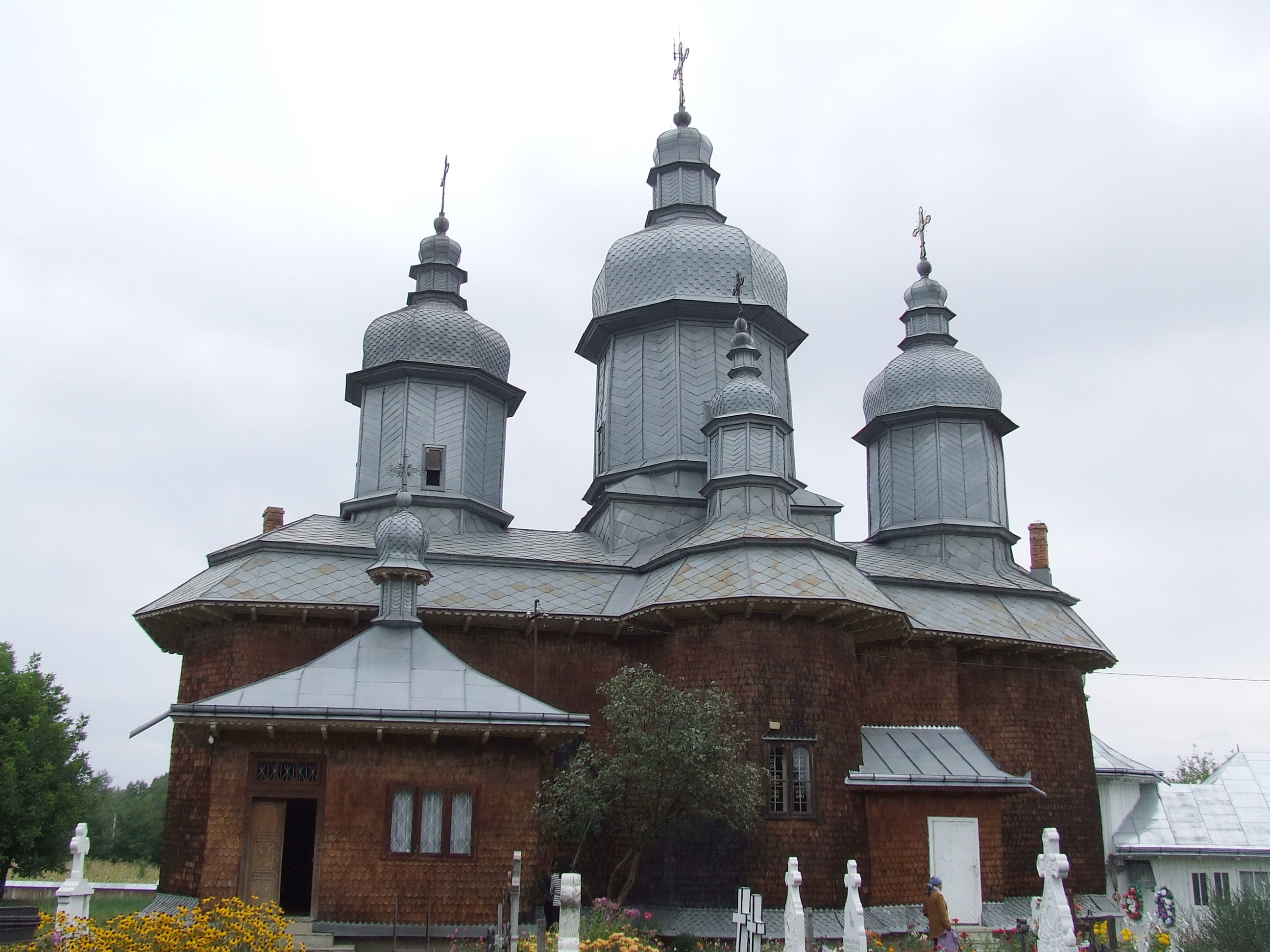 Biserica de lemn a fostului Schit Topolița din județul Neamț
