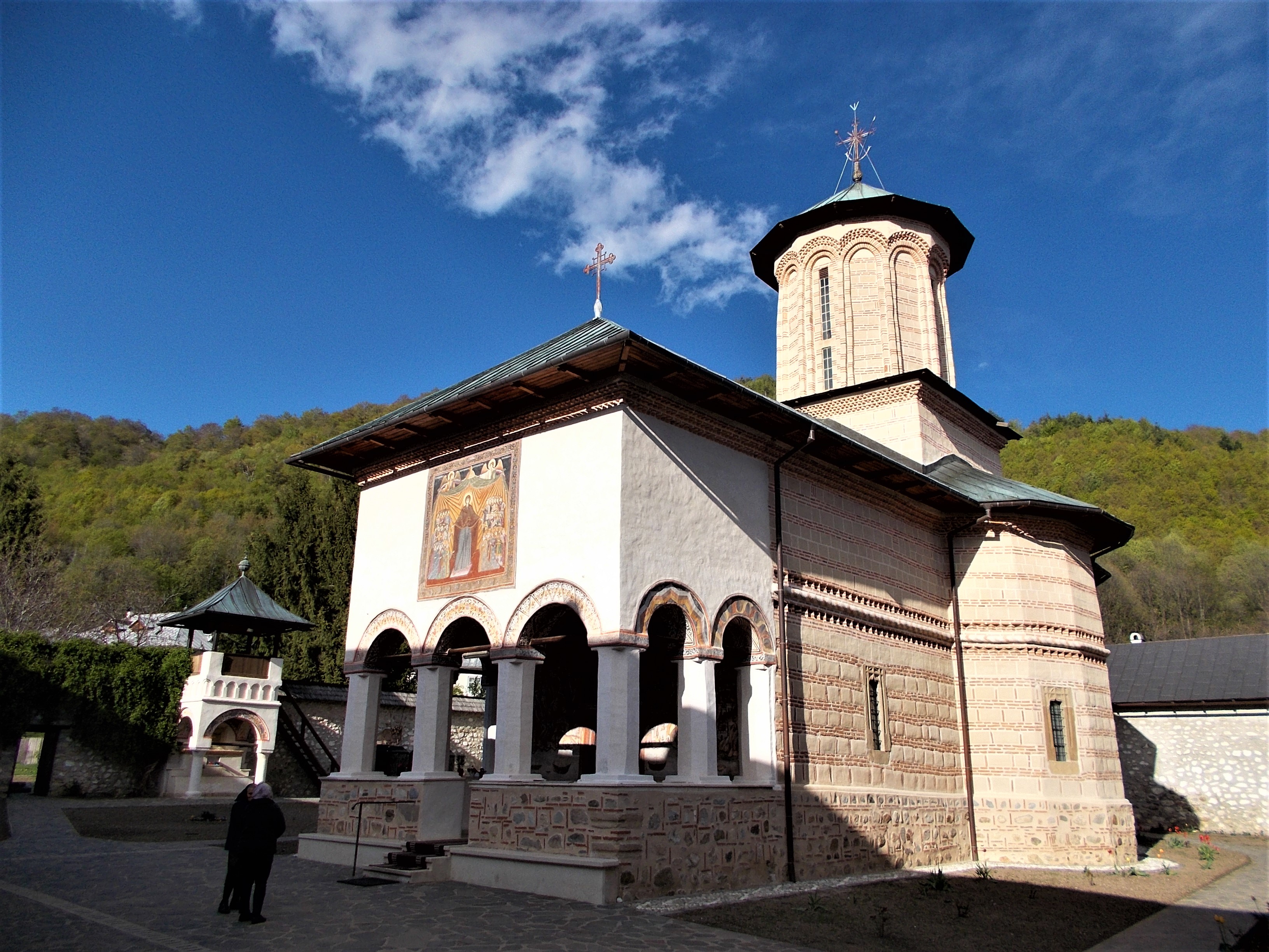 Biserica Adormirea Maicii Domnului a Mănăstirii Polovragi